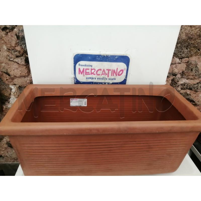 VASO PLASTICA | Mercatino dell'Usato Catania stazione centrale 2