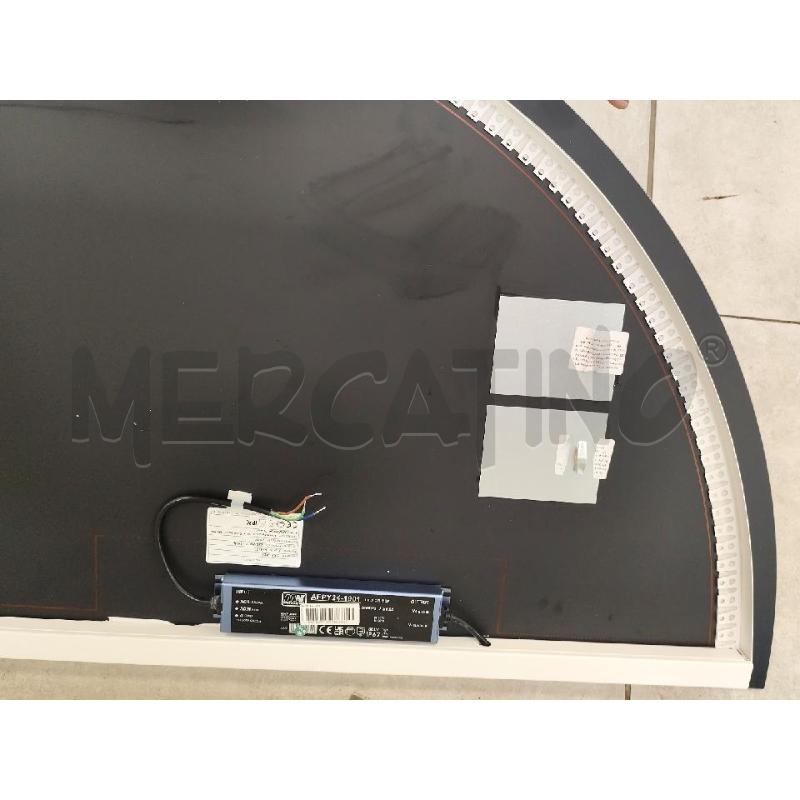 ARTFORMA SPECCHIO A LED MEZZA LUNA MODERNO TOUCHSREEN | Mercatino dell'Usato Catanzaro 3