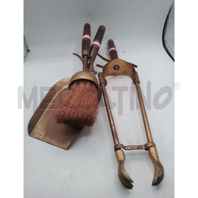 ATTREZZI CAMINO OTTONE MANICO LEGNO PALETTA SPAZZOLA  | Mercatino dell'Usato Catanzaro 4