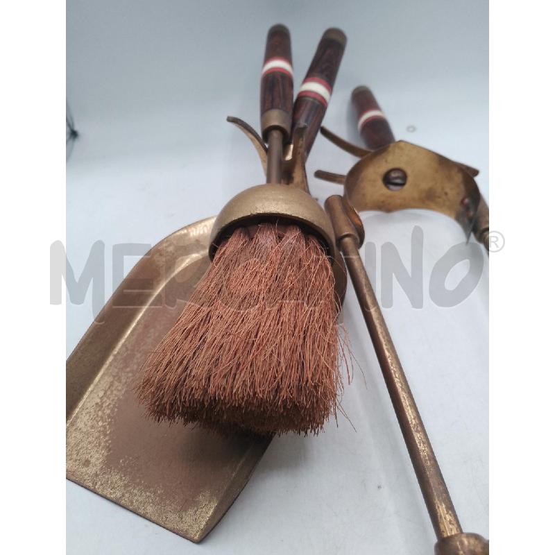 ATTREZZI CAMINO OTTONE MANICO LEGNO PALETTA SPAZZOLA  | Mercatino dell'Usato Catanzaro 5