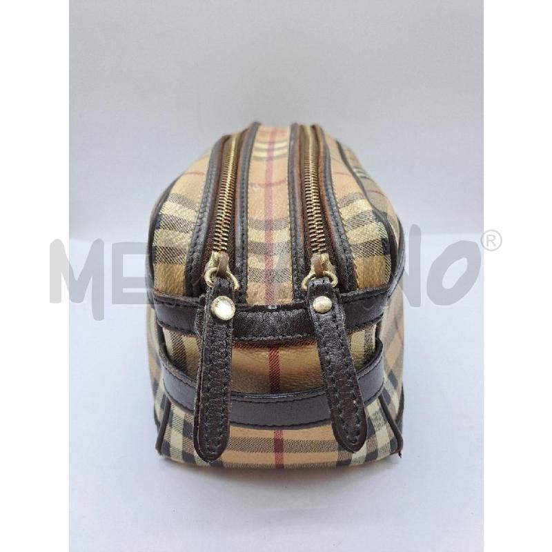 BEAUTY BURBERRY CLUTCH | Mercatino dell'Usato Catanzaro 3