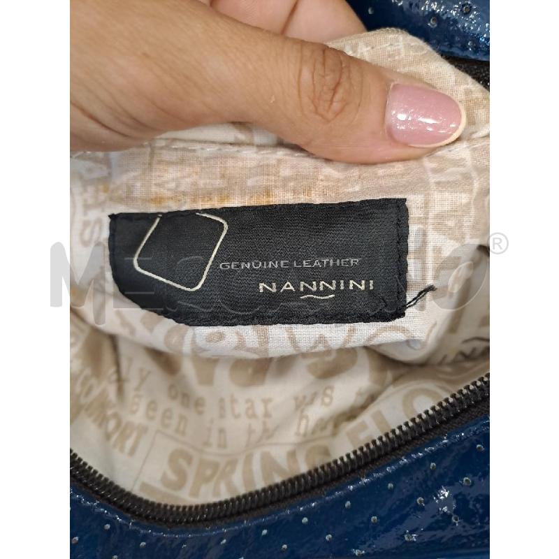 BORSA DONNA NANNINI VERNICE BLU PETROLIO TRAFORATA | Mercatino dell'Usato Catanzaro 4