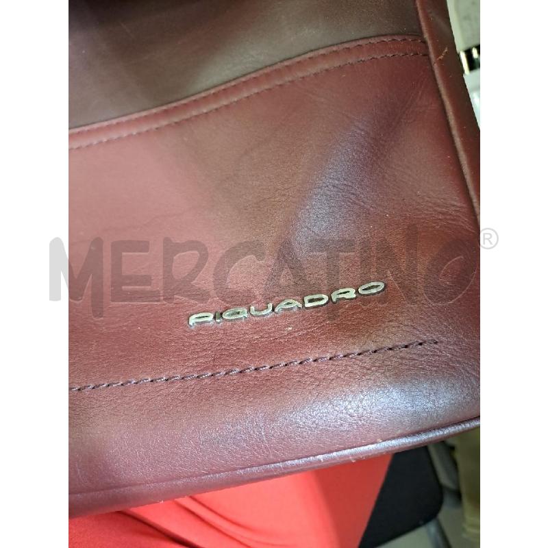 BORSA PELLE PIQUADRO AMARANTO  | Mercatino dell'Usato Catanzaro 4