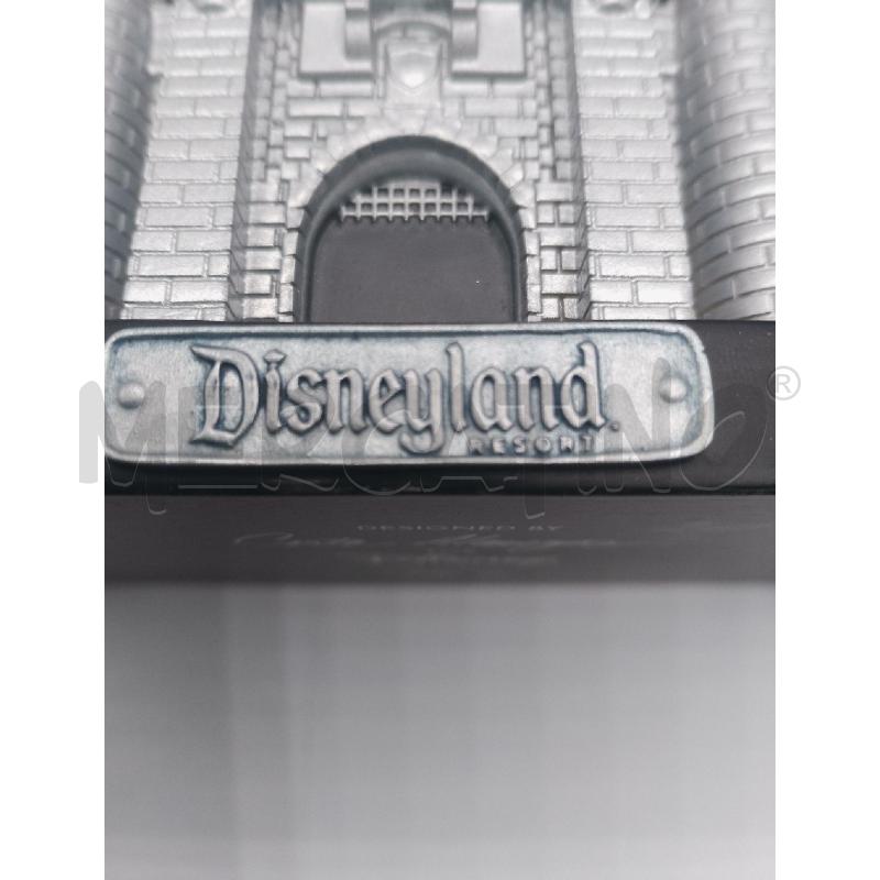 CASTELLO DELLA BELLA ADDORMENTATA DISNEY IN METALLO  | Mercatino dell'Usato Catanzaro 4
