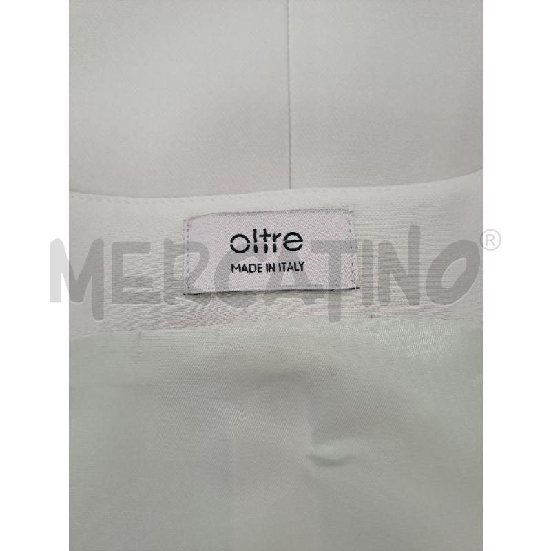 COMPLETO DONNA OLTRE GILET + PANTALONE BEIGE BOTTONI DORATI  | Mercatino dell'Usato Catanzaro 4