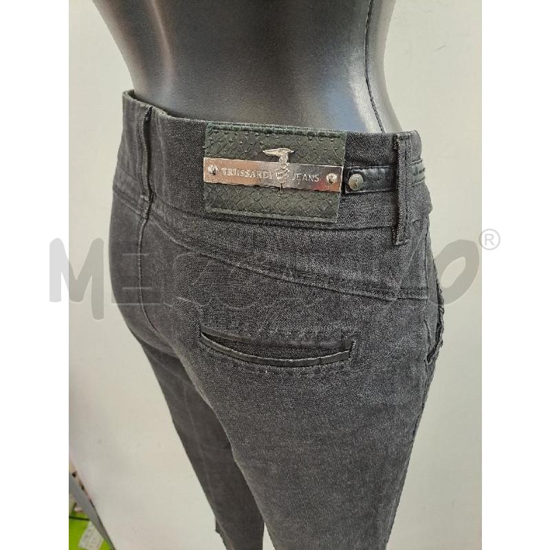 JEANS DONNA TRUSSARDI LAVAGGIO SCURO CATENA  | Mercatino dell'Usato Catanzaro 4