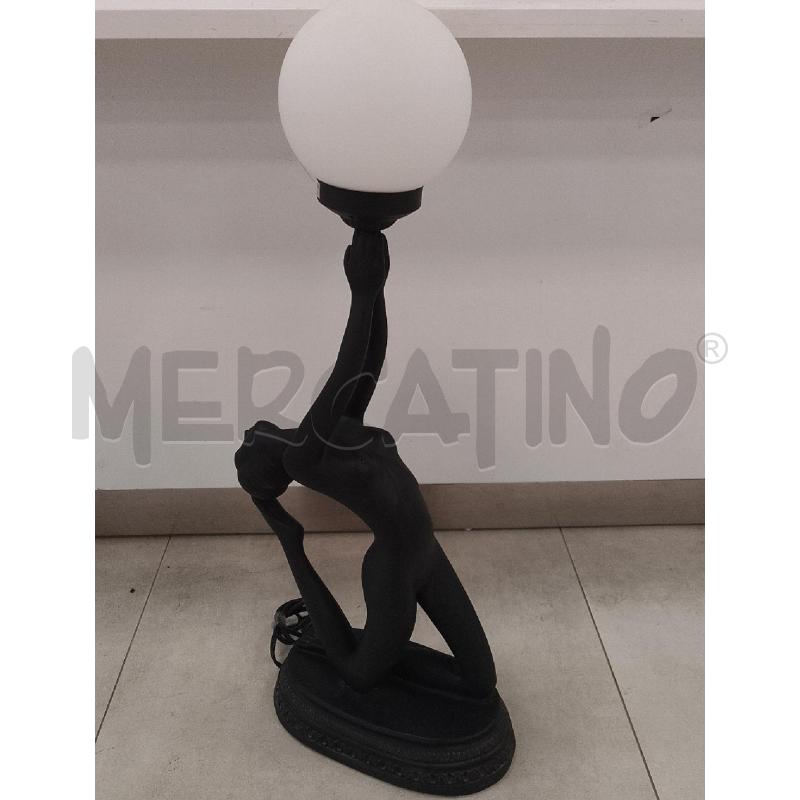 LAMPADA DA TAVOLO ART DECO NERA DONNA NUDA | Mercatino dell'Usato Catanzaro 1