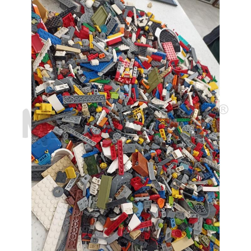 LEGO BUSTA | Mercatino dell'Usato Catanzaro 3