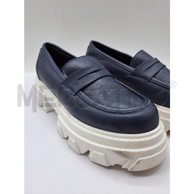MOCASSINI DONNA BRANDO BLU SUOLA BIANCA | Mercatino dell'Usato Catanzaro 3