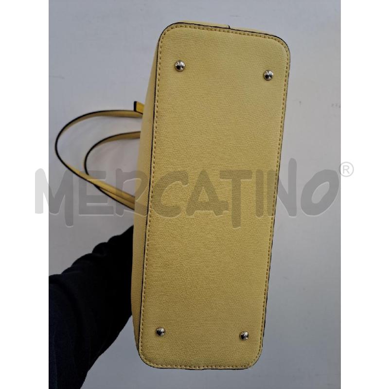 SHOPPER GUESS GIALLO DOPPIO MANICO | Mercatino dell'Usato Catanzaro 3