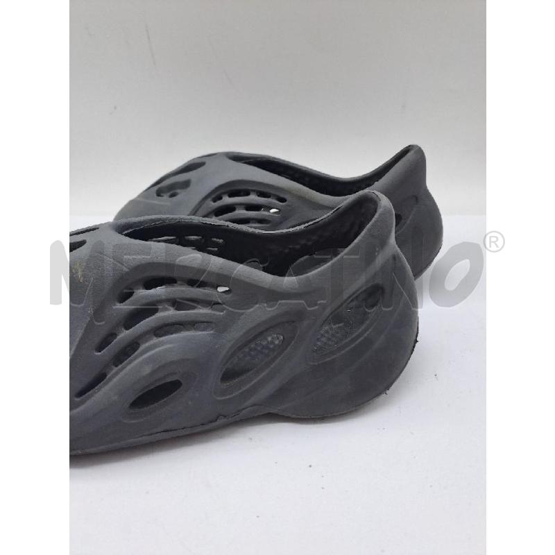 SNEAKERS DONNA ADIDAS GOMMA GRIGIO | Mercatino dell'Usato Catanzaro 2
