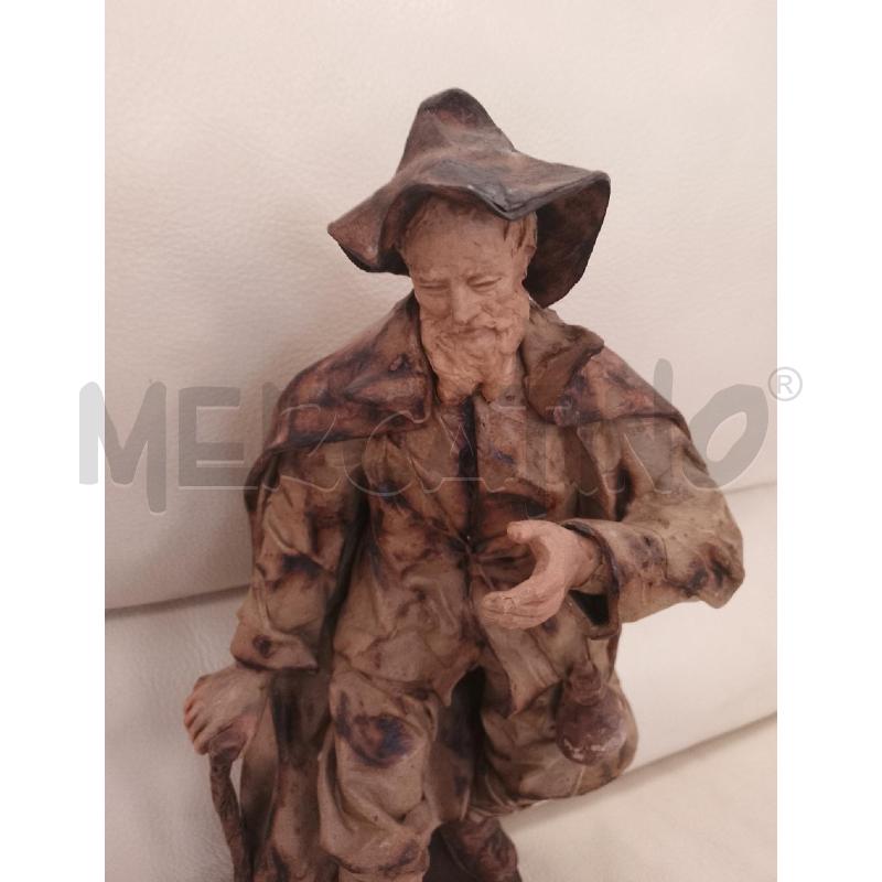 STATUA CARTAPESTA ANGELO CAPOCCIA UOMO CON BASTONE | Mercatino dell'Usato Catanzaro 3