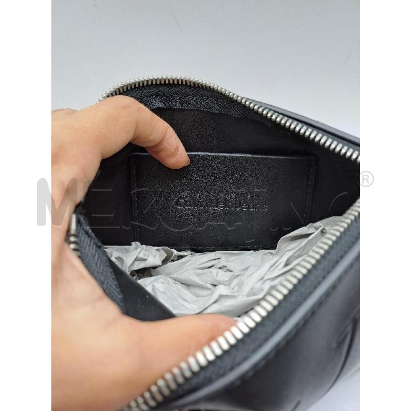 TRACOLLA DONNA CALVIN KLEIN NERO SCRITTA BIANCA | Mercatino dell'Usato Catanzaro 5