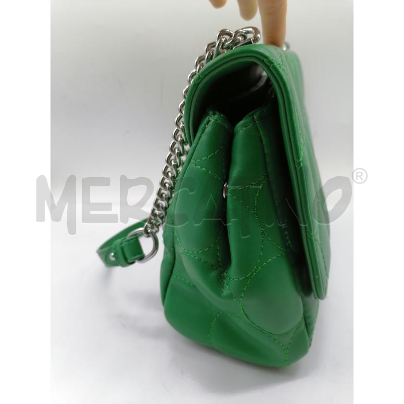 TRACOLLA DONNA PASH BAG VERDE TRAPUNTATO CATENA ARGENTATA | Mercatino dell'Usato Catanzaro 2