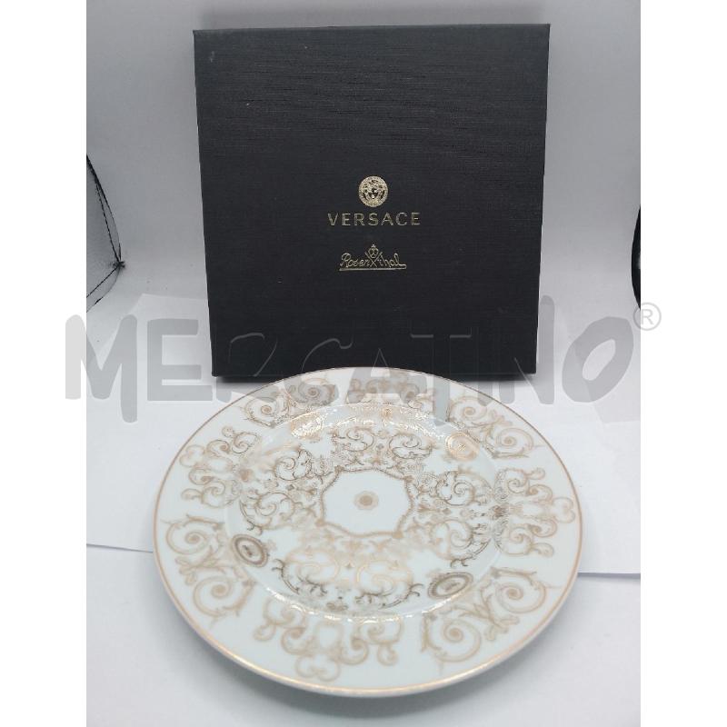 VERSACE MEDUSA GALA PIATTO PANE E BURRO 18 CM PORCELLANA ORO | Mercatino dell'Usato Catanzaro 1