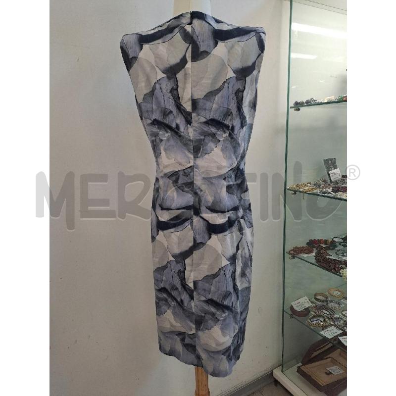 VESTITO DONNA BOSS SMANCIATO SFUMATO BLU CELESTE CERNIERA SCHIENA  | Mercatino dell'Usato Catanzaro 3