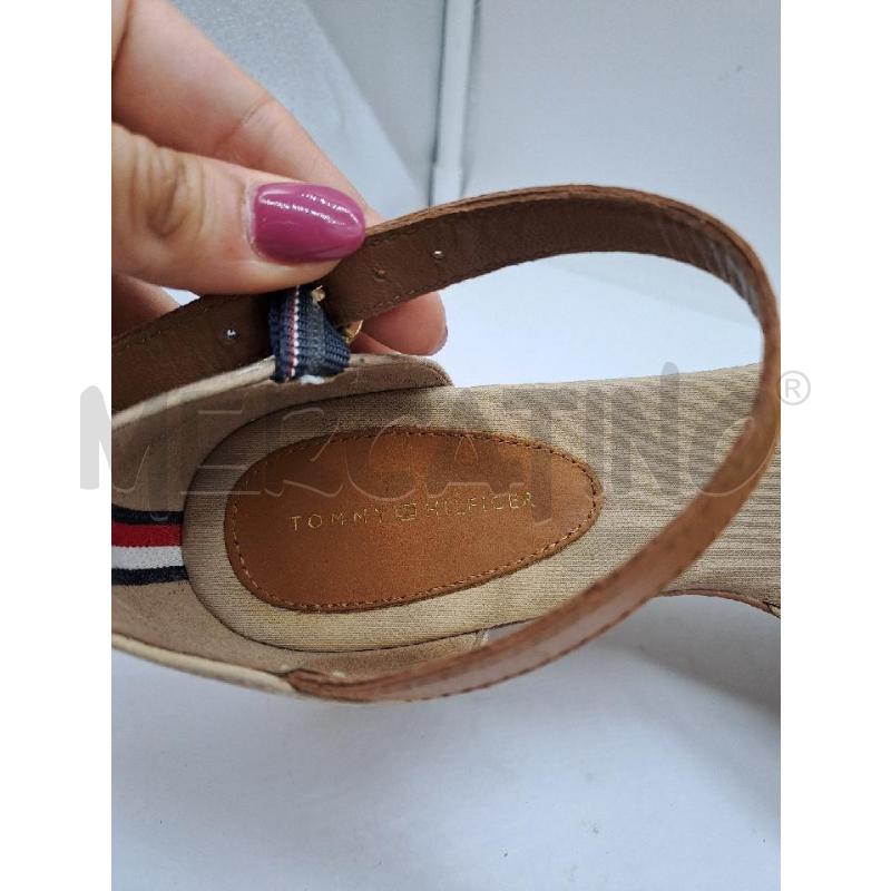 ZEPPA TOMMY HILFIGER BEIGE CAMMELLO  | Mercatino dell'Usato Catanzaro 5