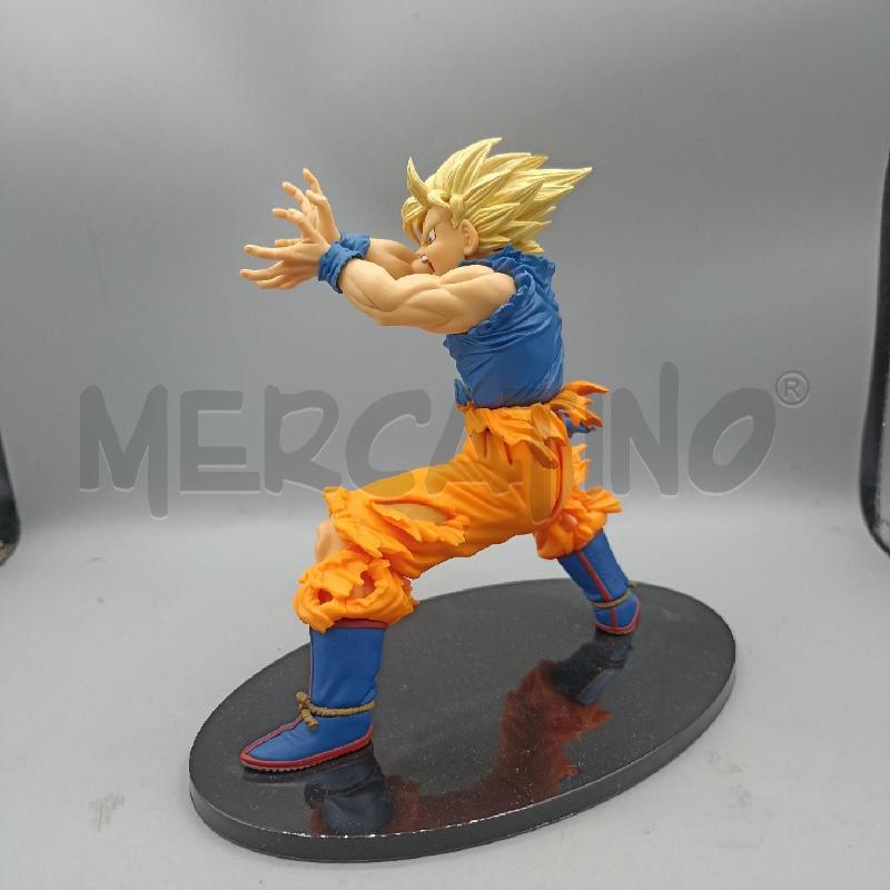 ACTION FIGURE DRAGONBALL GOKU SS  | Mercatino dell'Usato Lamezia terme 1