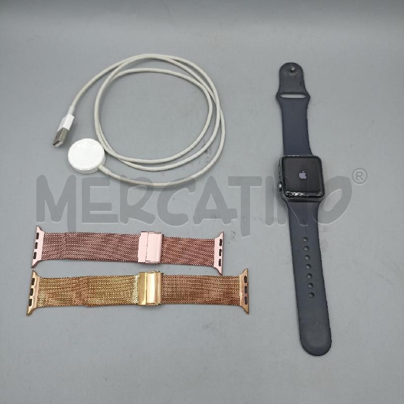 APPLE WATCH SERIE 3 38MM + CARICABATTERIA + 2 CINTURINI | Mercatino dell'Usato Lamezia terme 1