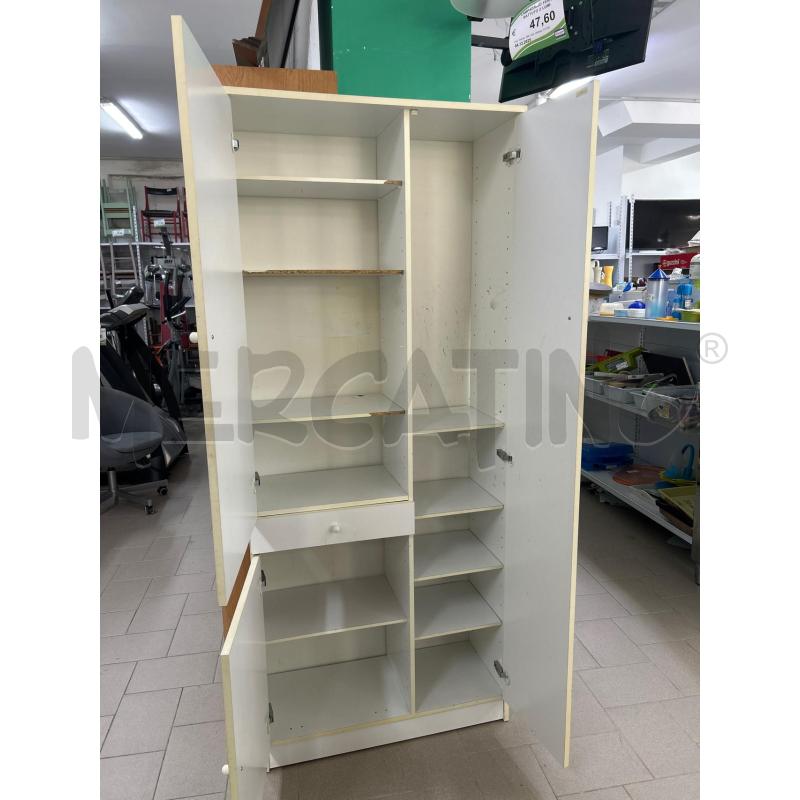 ARMADIETTO DUE ANTE LEGNO BIANCO 184X76X33 CM | Mercatino dell'Usato Lamezia terme 2