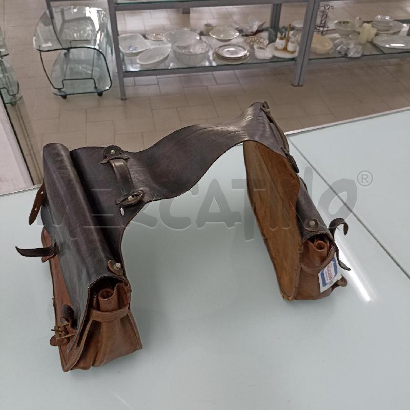 BORSA DA SELLA IN PELLE DA MOTO  | Mercatino dell'Usato Lamezia terme 4