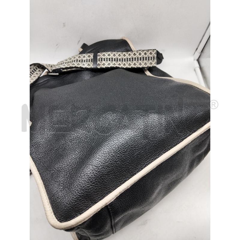 BORSA DONNA COCCINELLE VERA PELLE BEIGE | Mercatino dell'Usato Lamezia terme 4