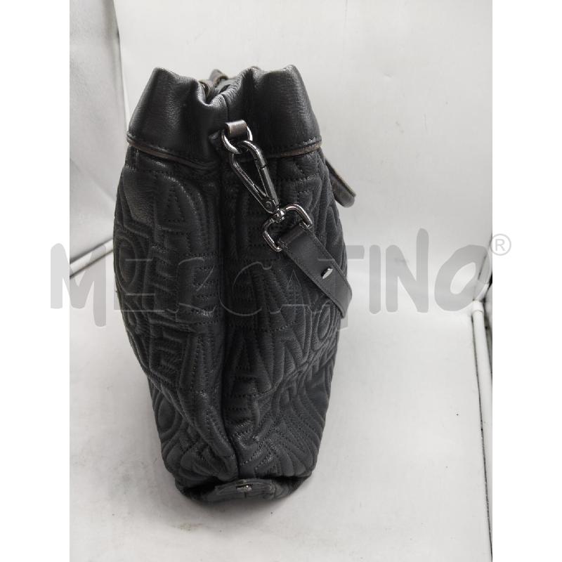 BORSA DONNA GIANFRANCO FERRE PELLE NERO TRAPUNTATO A SPALLA | Mercatino dell'Usato Lamezia terme 3