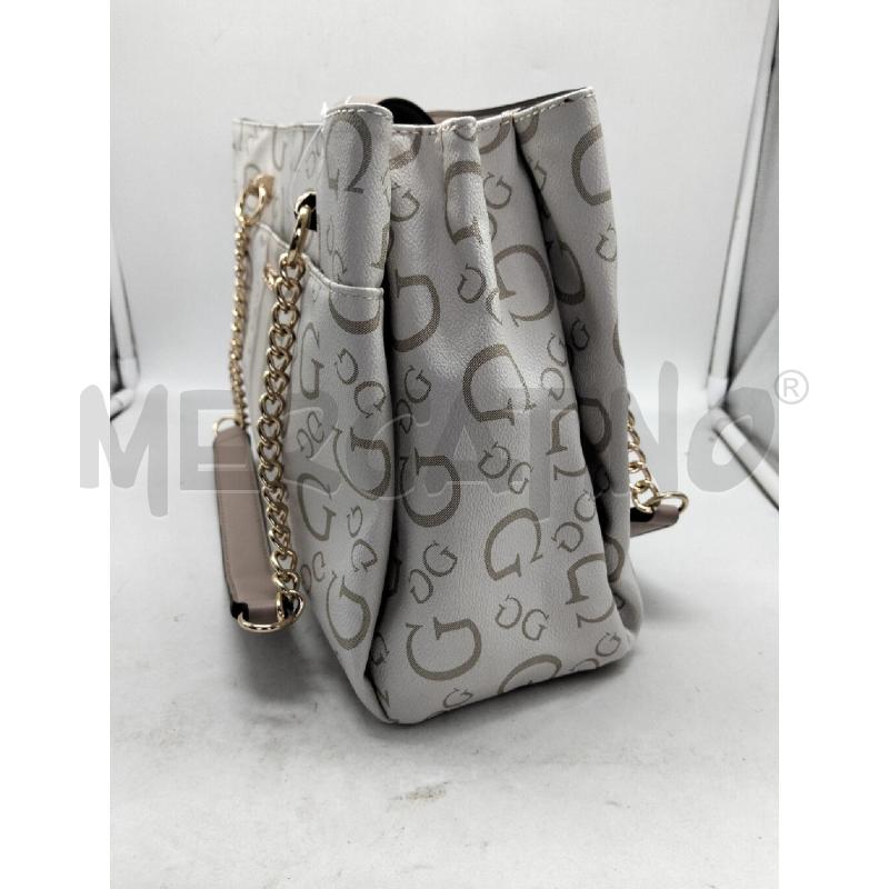BORSA DONNA GUESS BEIGE ECOPELLE MANICI CATENELLA ORO | Mercatino dell'Usato Lamezia terme 4