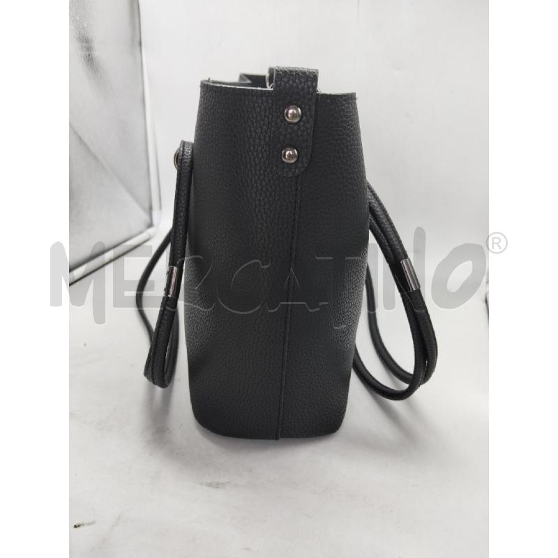 BORSA DONNA GUESS NERO ECOPELLE TEXTURE MARTELLATA | Mercatino dell'Usato Lamezia terme 3