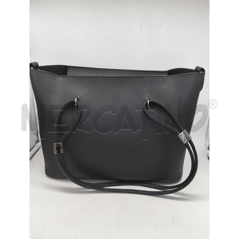 BORSA DONNA GUESS NERO ECOPELLE TEXTURE MARTELLATA | Mercatino dell'Usato Lamezia terme 4