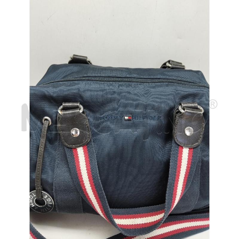 BORSA DONNA TOMMY HILFIGER BLU NYLON TRACOLLA  | Mercatino dell'Usato Lamezia terme 2