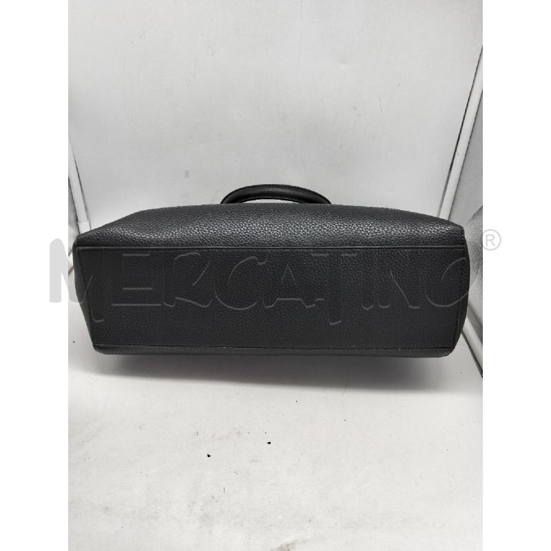 BORSA DONNA VALENTINO NERO ECOPELLE 2 ZIP | Mercatino dell'Usato Lamezia terme 3