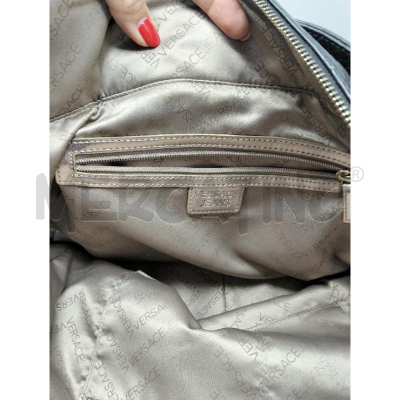 BORSA DONNA VERSACE JEANS PELLE NERA CON LAVORAZIONE GRANULATA | Mercatino dell'Usato Lamezia terme 5
