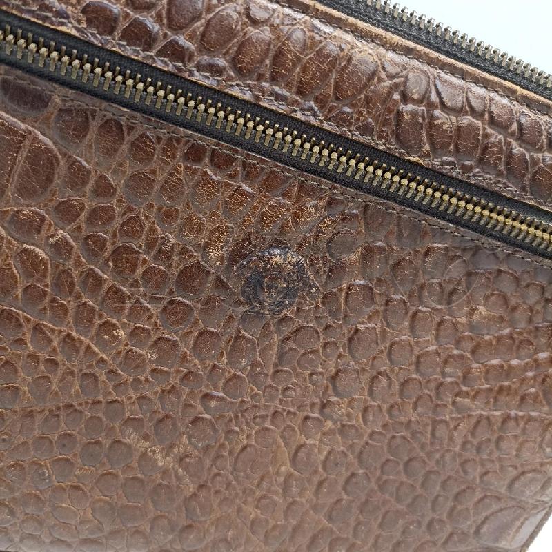 BORSELLO UOMO GIANNI VERSACE MEDUSA PELLE MARTELLATA VINTAGE | Mercatino dell'Usato Lamezia terme 2