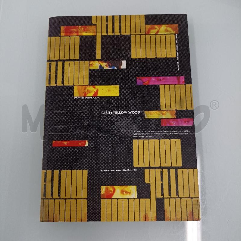 CLE 2: YELLOW WOOD KPOP FOTOALBUM+ CD | Mercatino dell'Usato Lamezia terme 1