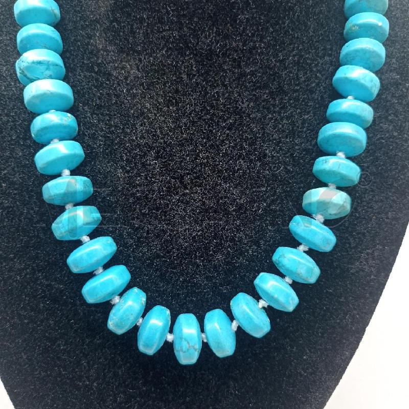 COLLANA DONNA PIETRA TURCHESE AZZURRA A RONDELLA  CON VENATURE  | Mercatino dell'Usato Lamezia terme 3