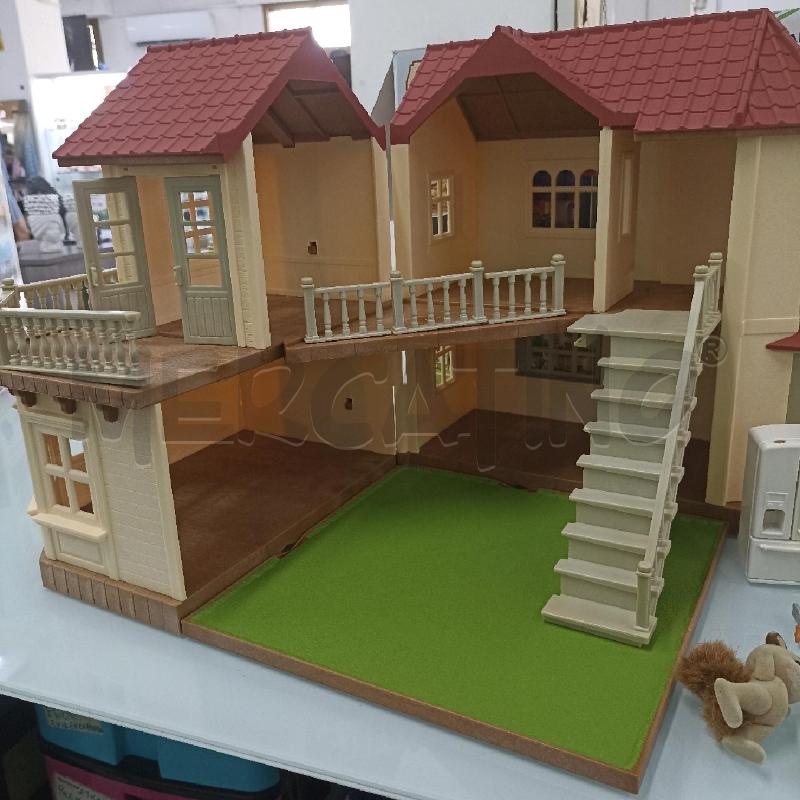 GIOCATTOLO SYLVANIAN FAMILIES CITY HOUSE CON LUCI E ACCESSORI | Mercatino dell'Usato Lamezia terme 3