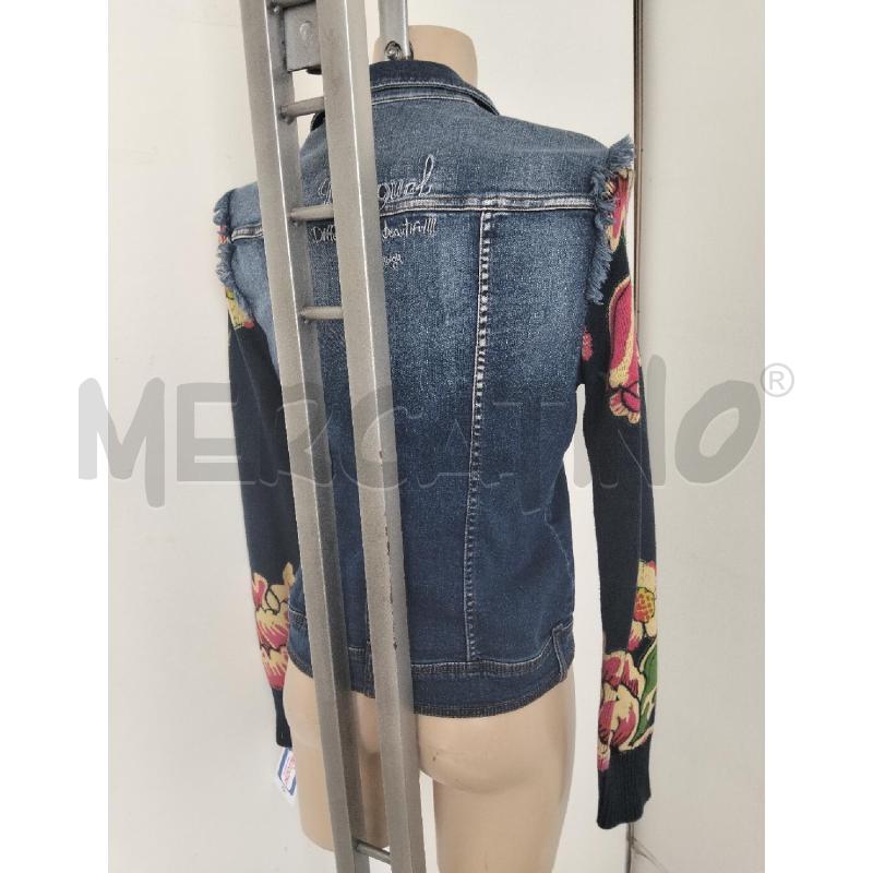 GIUBBINO DONNA DESIGUAL JEANS DISEGNI NERO ROSSO | Mercatino dell'Usato Lamezia terme 3
