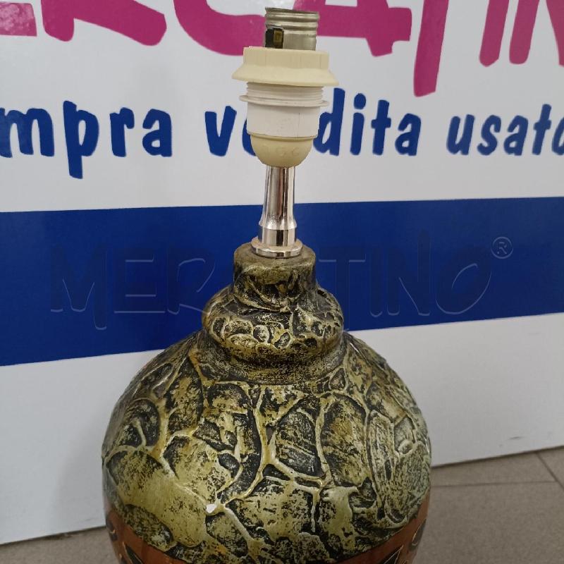 LAMPADA TERRACOTTA LAVORATA A MANO DORATA RAFFIGURANTE FOGLIOLINE | Mercatino dell'Usato Lamezia terme 3