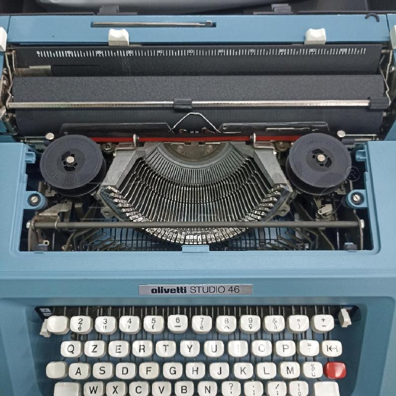 MACCHINA SCRIVERE D'EPOCA OLIVETTI STUDIO 46 + CUSTODIA | Mercatino dell'Usato Lamezia terme 2