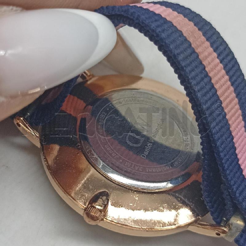 OROLOGIO DA POLSO DANIEL WELLINGTON BLU ROSA | Mercatino dell'Usato Lamezia terme 2