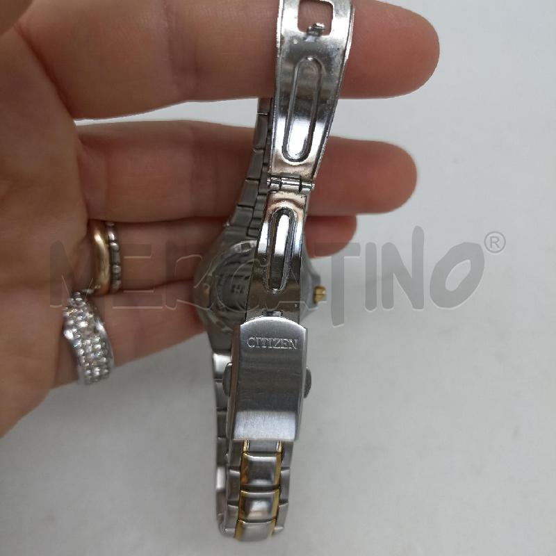 OROLOGIO DA POLSO DONNA CITIZEN CON CASSA BICOLORE ACCIAIO E ORO | Mercatino dell'Usato Lamezia terme 4