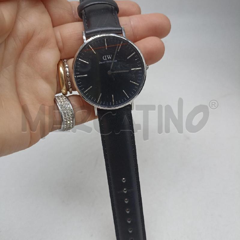 OROLOGIO DA POLSO UOMO DANIEL WELLINGHTON NERO | Mercatino dell'Usato Lamezia terme 1