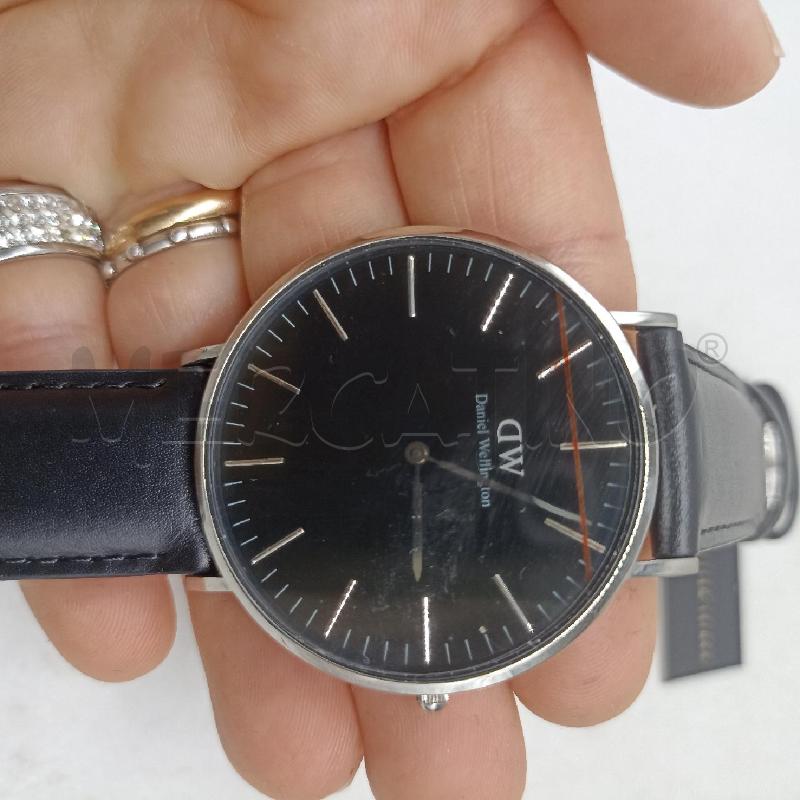 OROLOGIO DA POLSO UOMO DANIEL WELLINGHTON NERO | Mercatino dell'Usato Lamezia terme 3