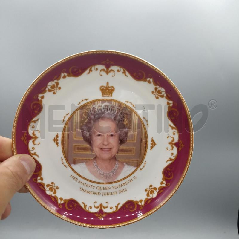 PIATTO DA COLLEZIONE REGINA ELISABETTA II | Mercatino dell'Usato Lamezia terme 1
