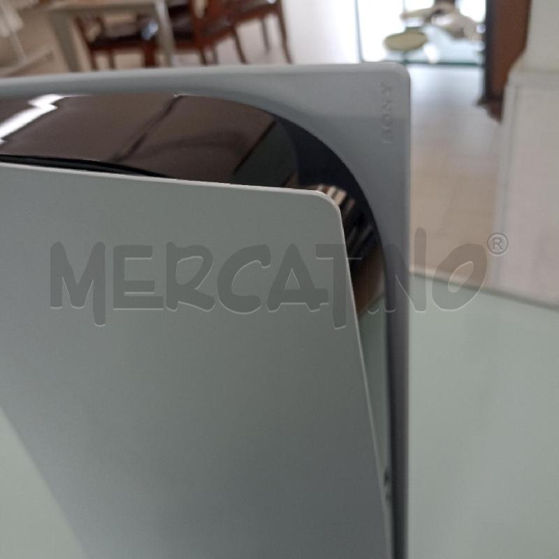 PLAY STATION 5 COMPLETO DI JOYSTICK | Mercatino dell'Usato Lamezia terme 2