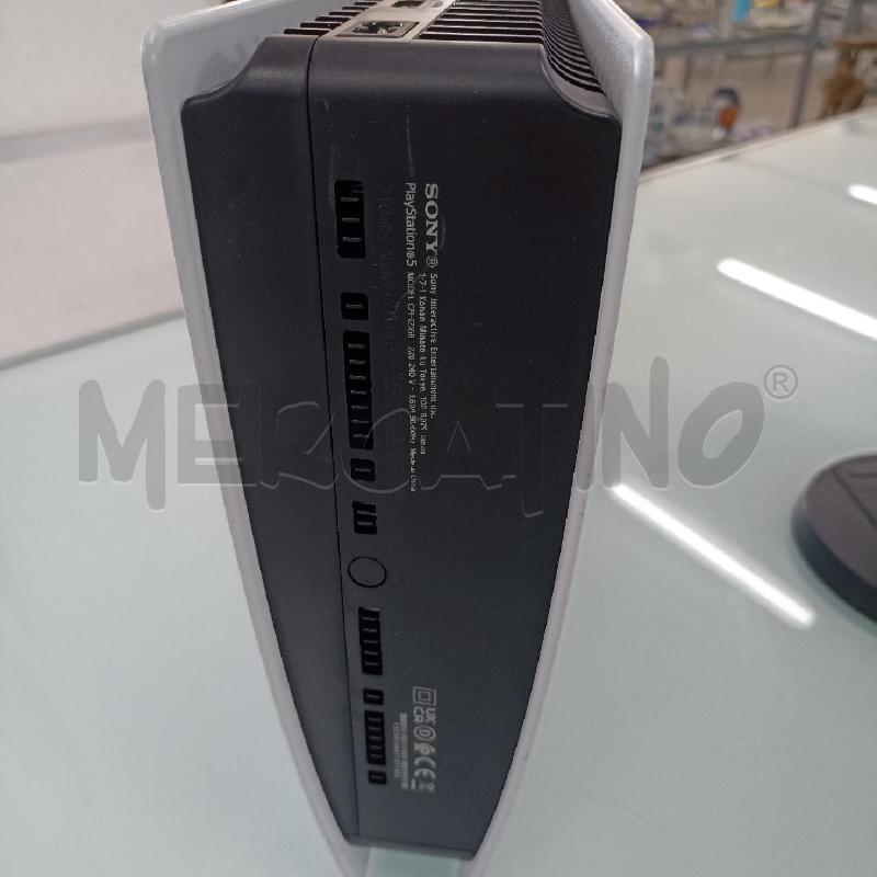PLAY STATION 5 COMPLETO DI JOYSTICK | Mercatino dell'Usato Lamezia terme 4
