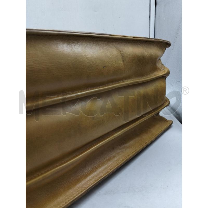PORTA DOCUMENTI PELLE PIQUADRO GIALLO CELESTE | Mercatino dell'Usato Lamezia terme 4