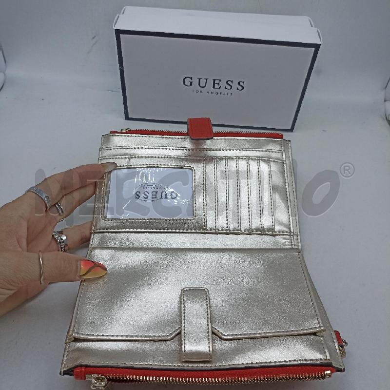 PORTA FOGLIO GUESS ROSSO  | Mercatino dell'Usato Lamezia terme 3