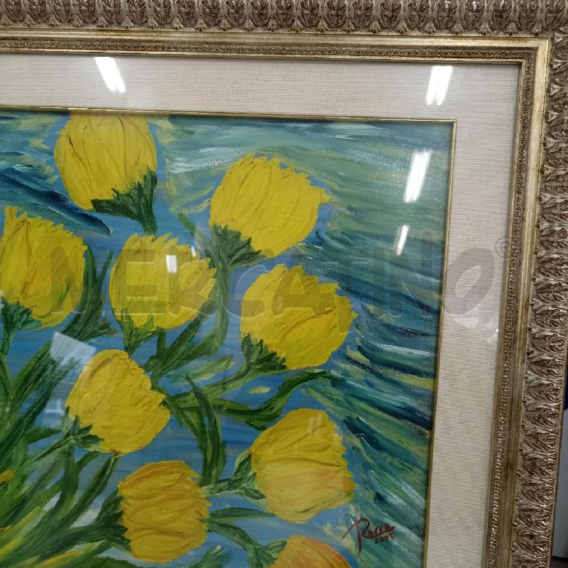 QUADRO RAFFIGURANTE FIORI GIALLI FIRMATO CORNICE LEGNO PESANTE | Mercatino dell'Usato Lamezia terme 4
